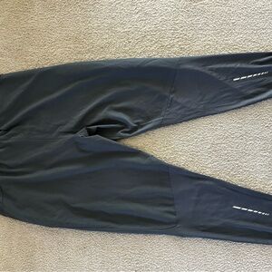 Men’s jogger athletic pants